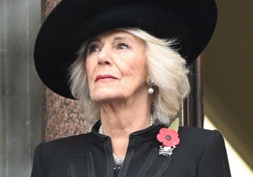 La escandalosa vida de Violet Trefusis, tía abuela de Camilla: matrimonio fingido y un apasionado romance con una escritora