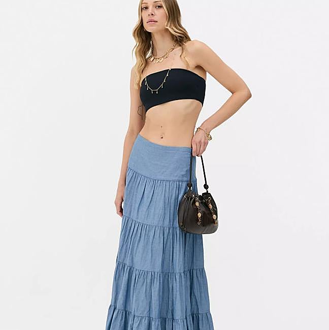 Maxi falda escalonada