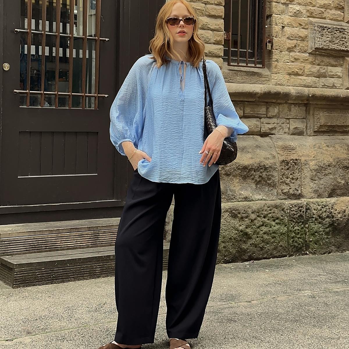 Adorarás estos pantalones de lino para llevar con camisas y tops.