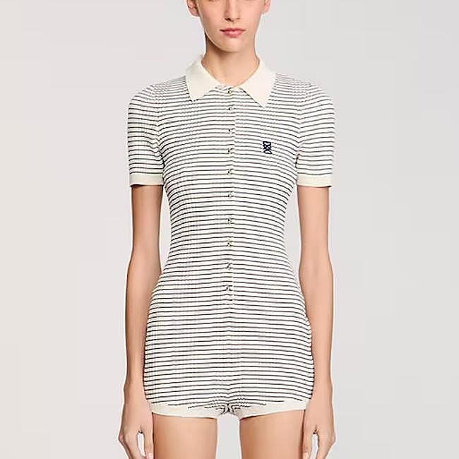 Mono corto estampado de Sandro, 156 euros.