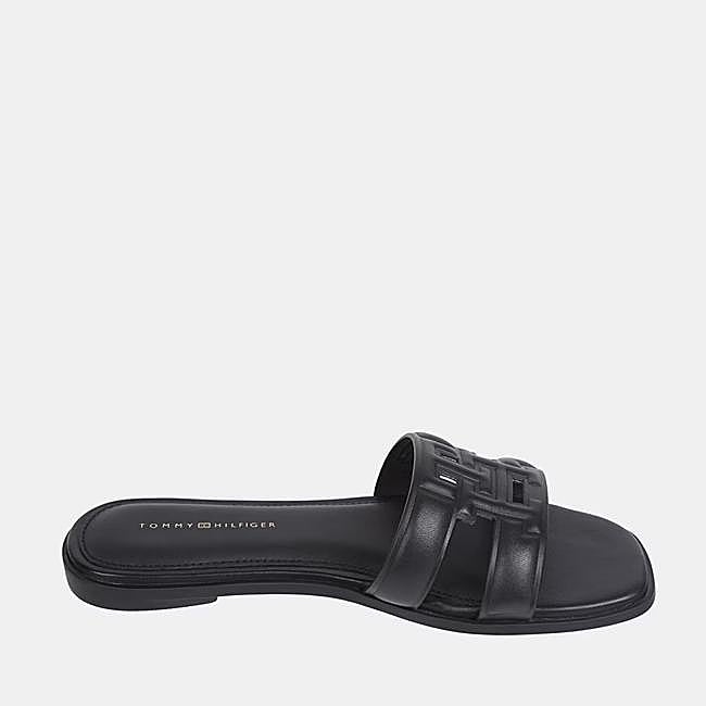 Sandalias tipo pala de Tommy Hilfiger, 65,90 euros.