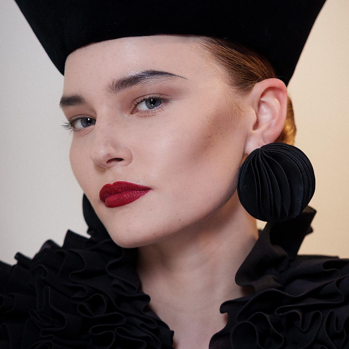 El Gelato Blush es la nueva forma de aplicar colorete para conseguir un efecto lifting muy favorecedor.