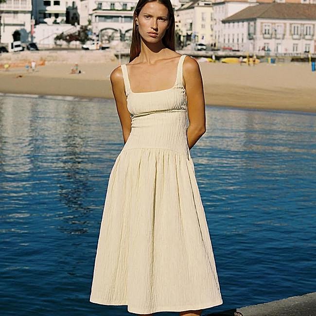 Vestido midi con textura