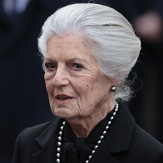 Teresa de Borbón-Dos Sicilias y Borbón Parma, abuela materna de Teresa Urquijo.