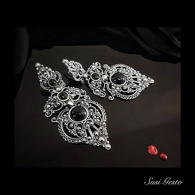 Uno de los sapos del taller de la orfebre compostelana.