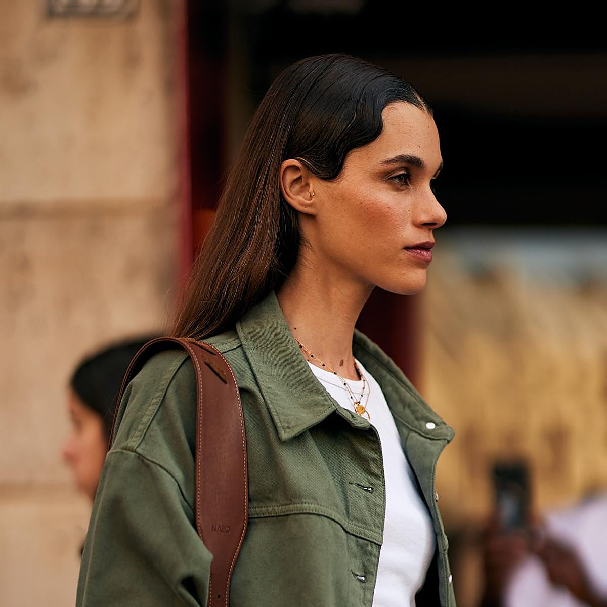 El peinado perfecto para controlar los baby hairs.