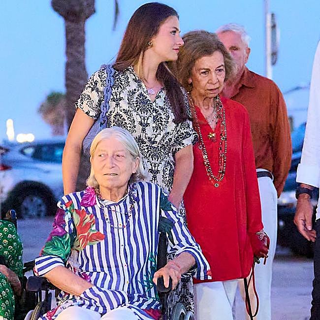 Tatiana Radziwill, muy arropada por la familia real española en Mallorca.