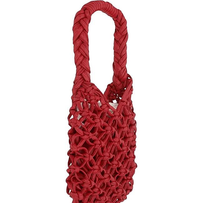 Bolso de red rojo de Comme Des Garçons Comme Des Garçons, 470 euros.