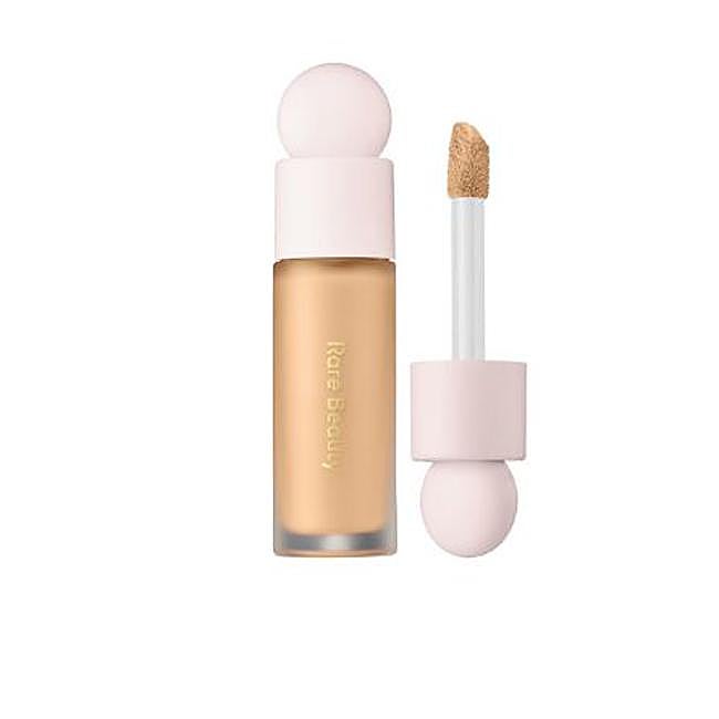 Liquid Touch Brightening Concealer de Rare Beauty