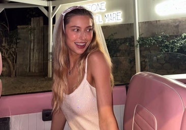 Eve Jobs durante. su despedida de soltera en Capri.