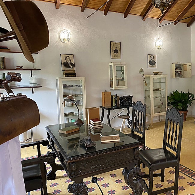 Así está recreado el despacho del médico en el balneario.