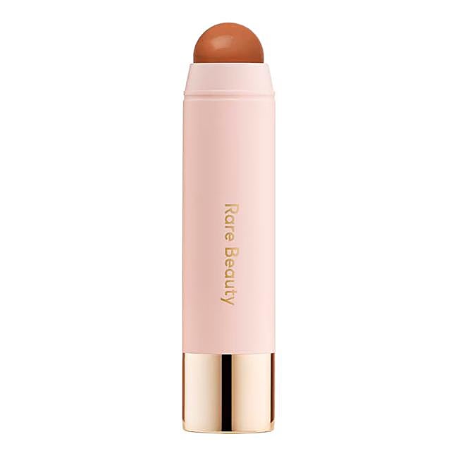 Bronceador en crema Warm Wishes Effortless Bronzer Stick de Rare Beauty.