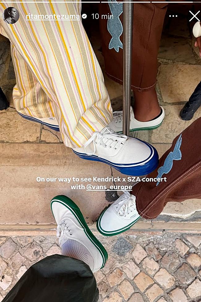 Portuguesas con zapatilla Vans.