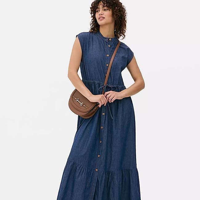 Vestido camisero de cambray con volante