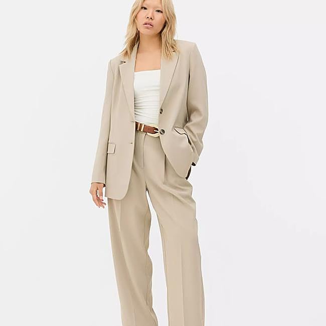 Blazer clásica recta