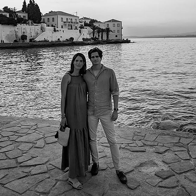 Sofía Palazuelo y Fernando Fitz-James en la isla de Spetses.