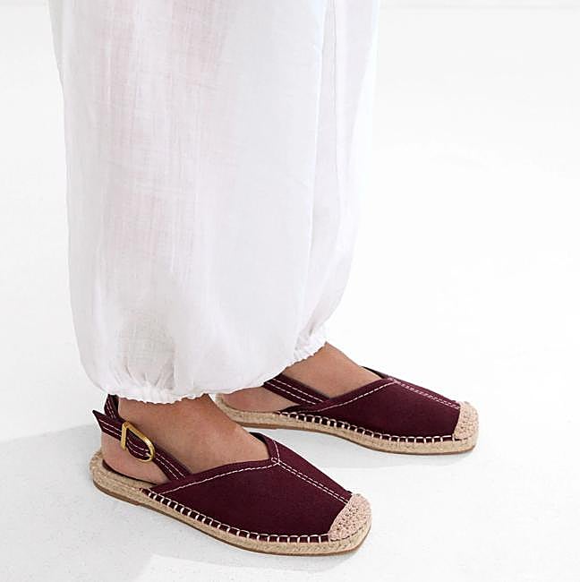 Alpargatas planas destalonadas