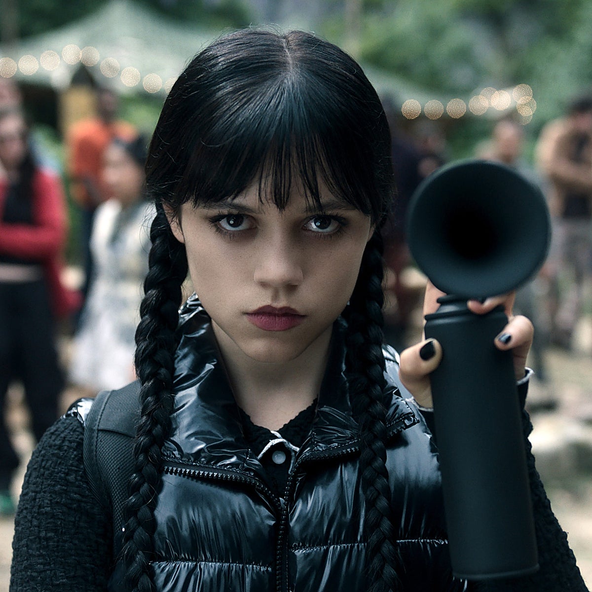 Jenna Ortega vuelve a protagonizar una de las series más vistas de la historia de Netflix.