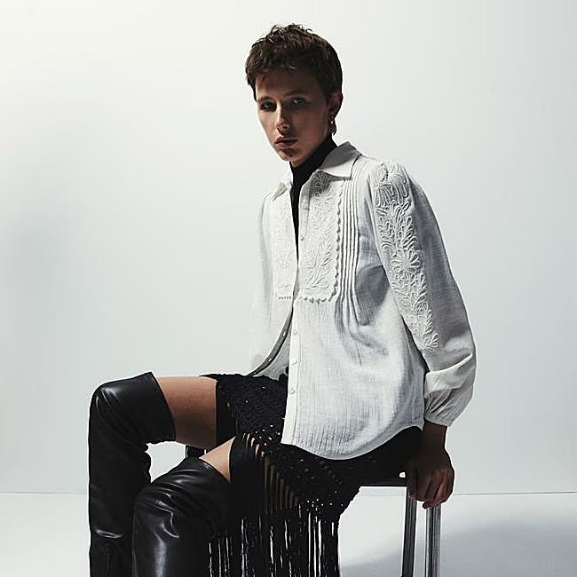 Blusa bordada de algodón blanco