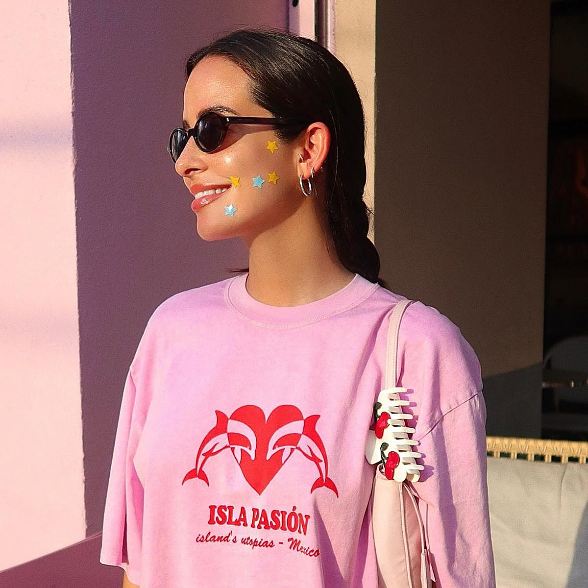 María Fernández-Rubíes con pimple patches.