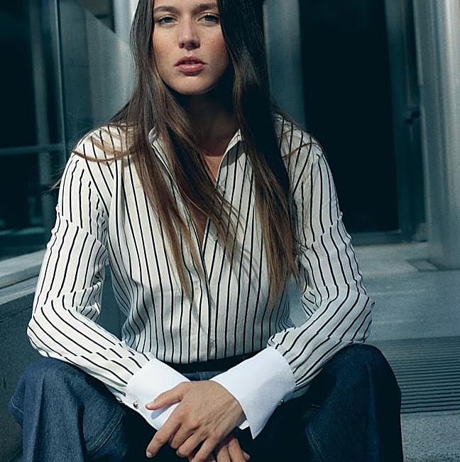 Camisa con estampado de rayas