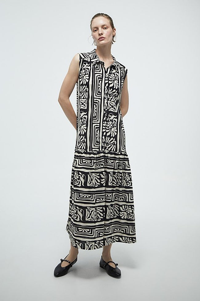 Vestido camisero de Sfera (21,99 euros)