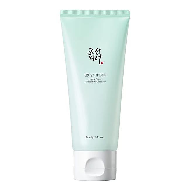 Green Plum Refreshing Cleanser de Beauty of Joseon.