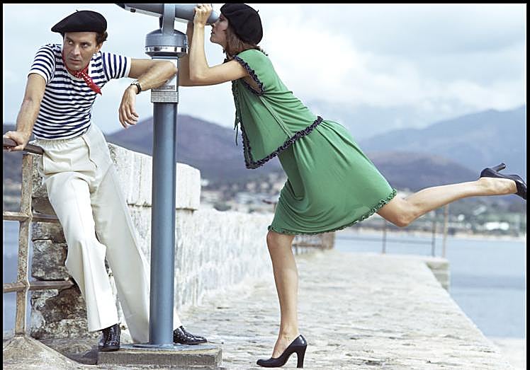 Anjelica Huston y Manolo Blahnik, por David Bailey.
