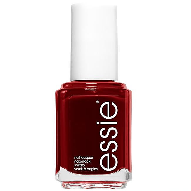 Esmalte de uñas Bordeaux de Essie.