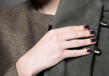 Los esmaltes de uñas que serán tendencia en otoño: del chocolate al burdeos