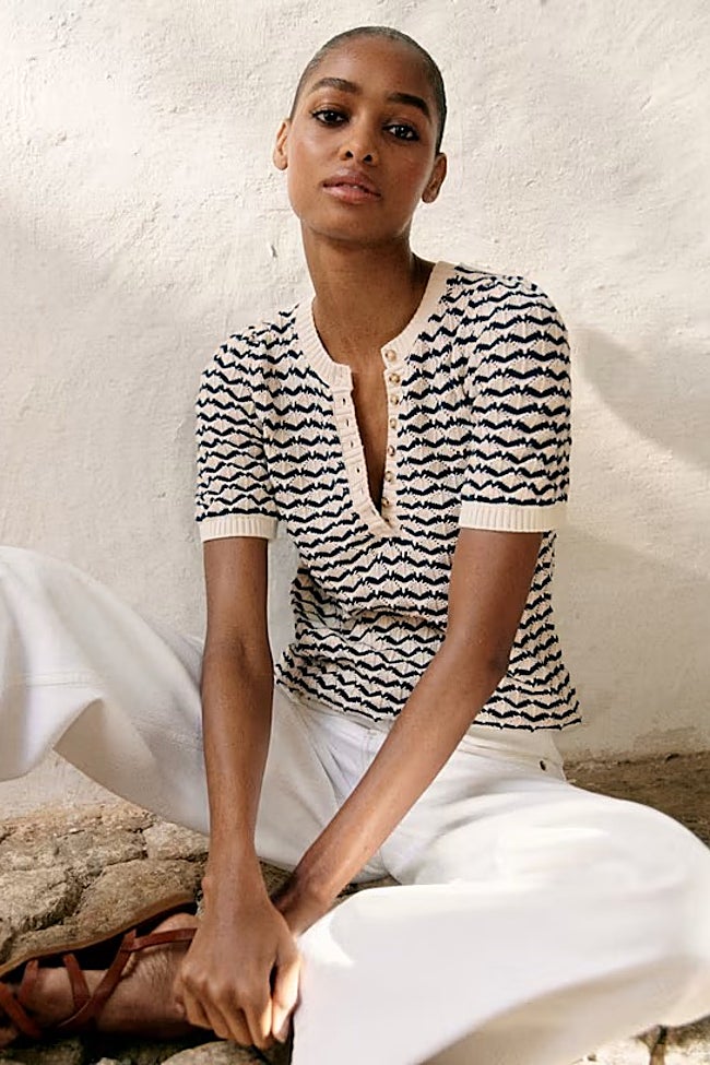 Top de rayas de Sezane (95 euros)