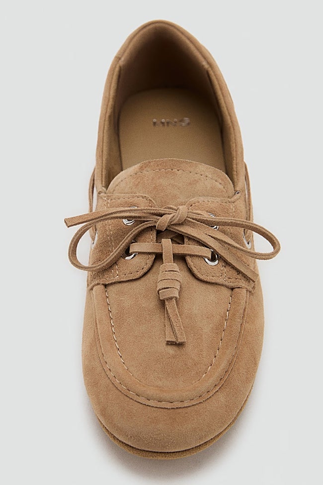 Mocasines de serraje de Mango (59,99 euros)