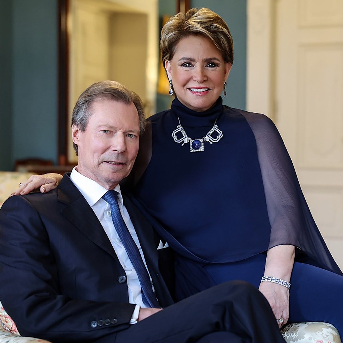 Enrique y María Teresa de Luxemburgo ultiman su abdicación.