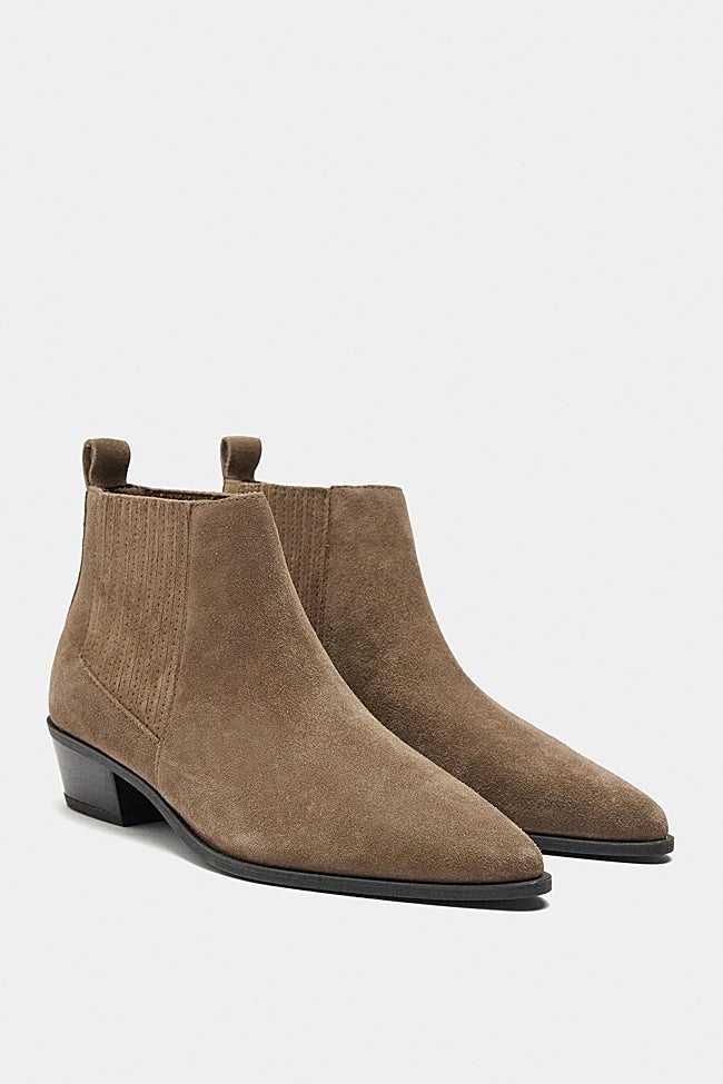 Botines de serraje de Parfois (59,99 euros)