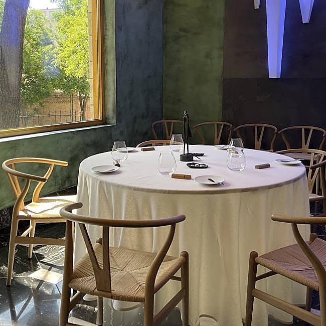 Espacio Biblioteca en A'Barra Restaurante