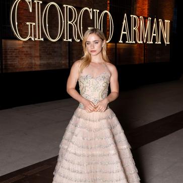 Imagen secundaria 1 - Cate Blanchett, Clara Galle y Eugenia Silva, en la cena de presentación de Armani / Archivio.