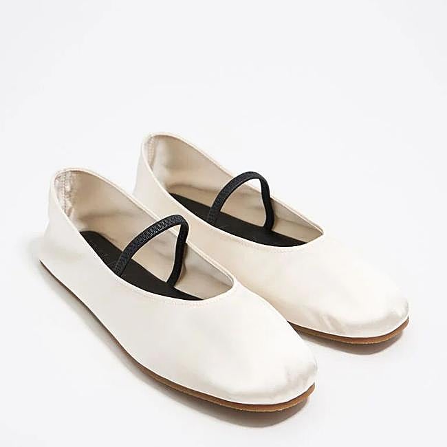 Bailarina satén blanco (38€)