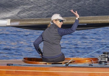 Juan Carlos I y la infanta Elena a Nueva York y la reina Sofía de compras: el otoño de la familia del Rey