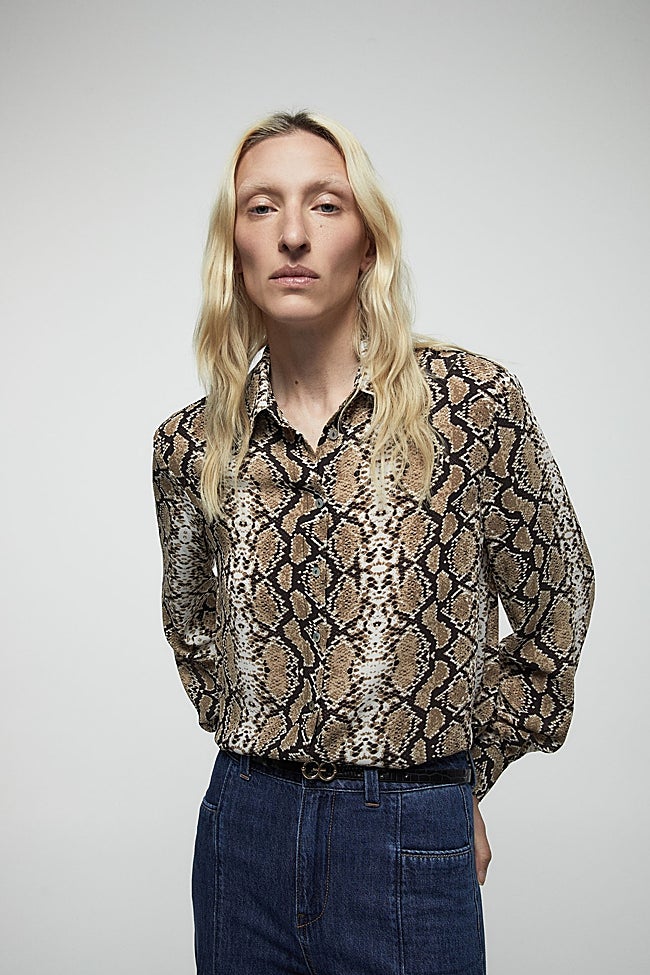 Camisa estampada de Sfera (29,99 euros)