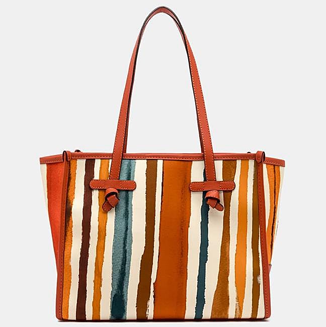 Bolso de colores de Gianni Chiriani, 225 euros.