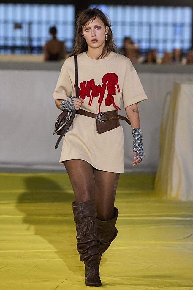 Desfile Desigual Studio FW 2025.