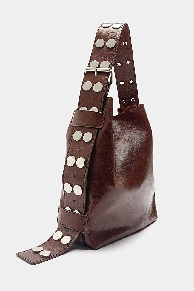 Bolso marrón de Parfois (79,99 euros)