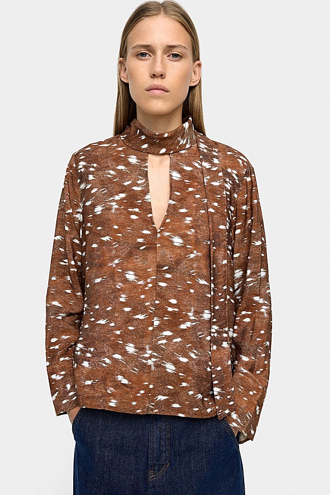 Blusa estampada de Parfois (27,99 euros)