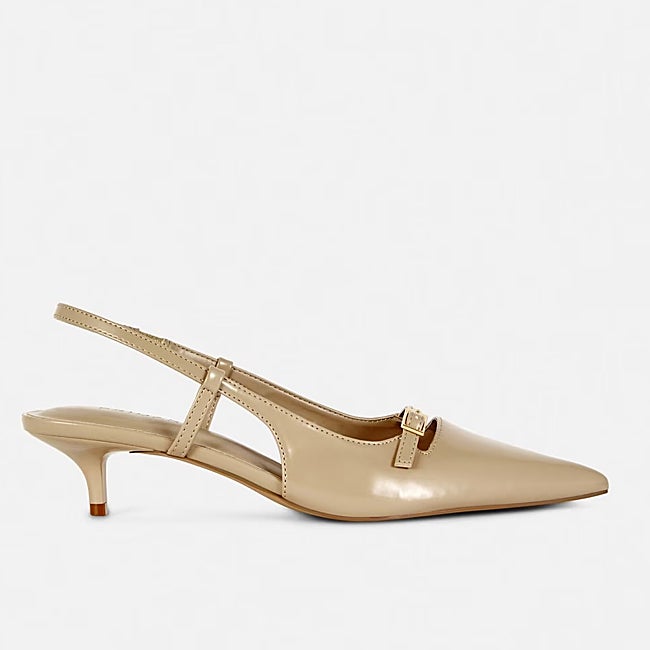 Zapatos destalonados de Primark (16 euros)