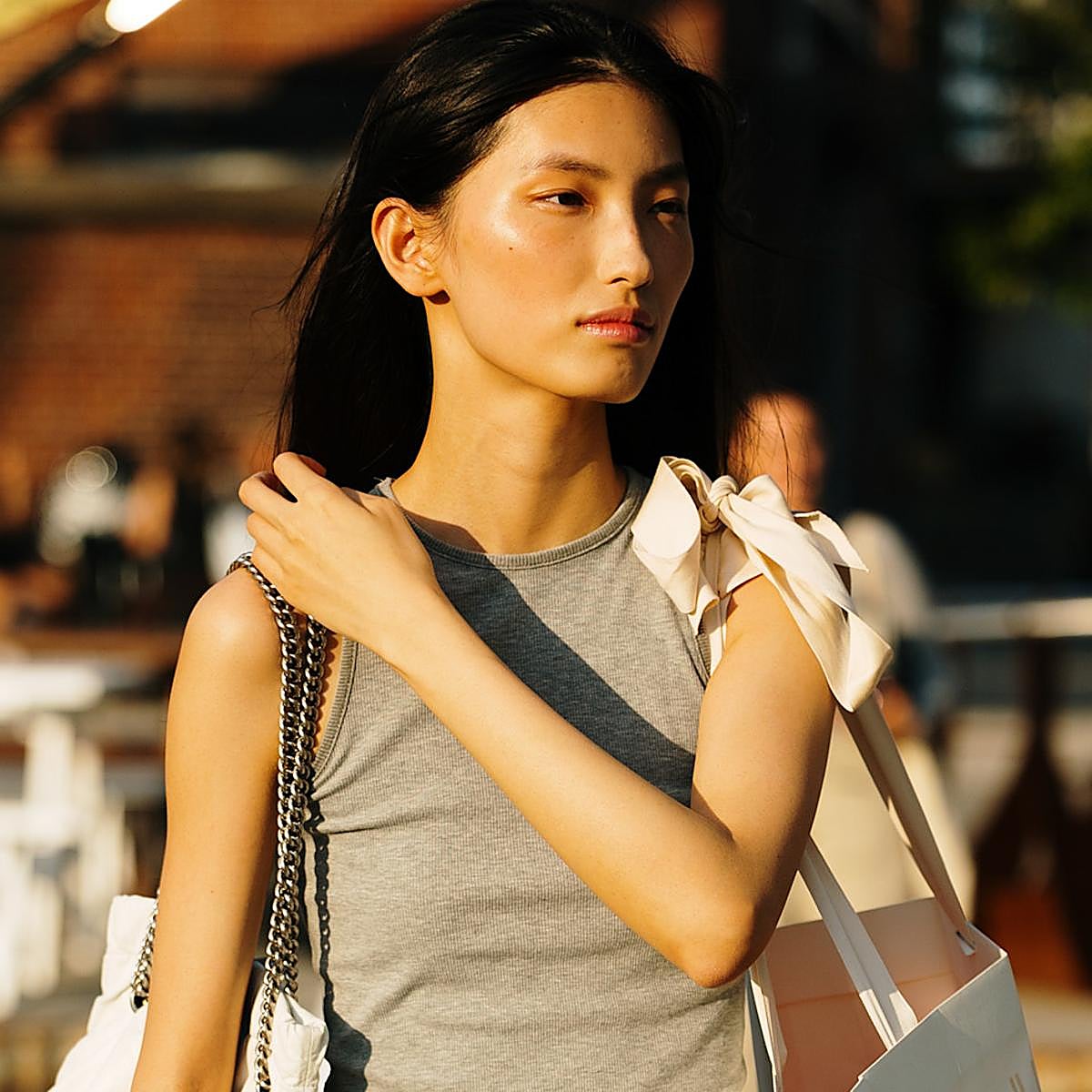 Las bases de maquillaje para una piel luminosa, natural y con acabado profesional.