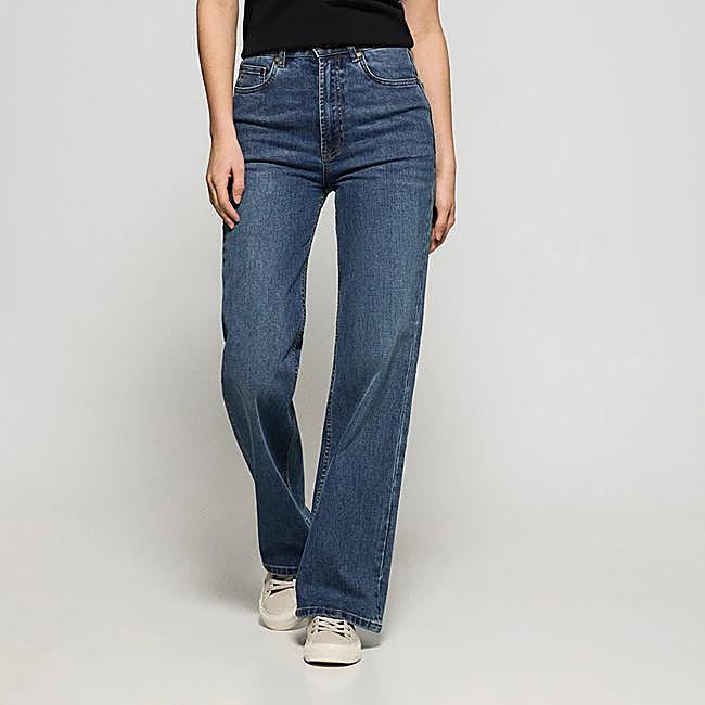 Vaquero azul grisáceo de Polo Club, 49,99 euros.