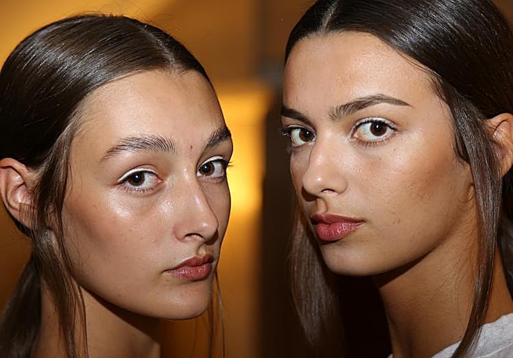 Maquillaje de ojos con delineador blanco del desfile inaugural de Madrid es Moda.