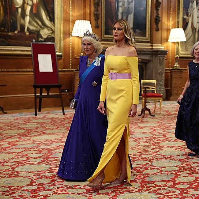 Melania Trump con la reina Camila.