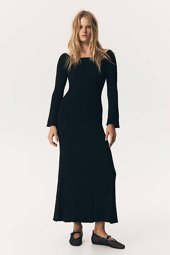 Vestido off-the-shoulder de canalé (39,99€)