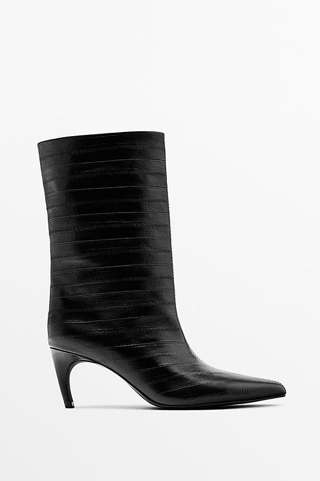 Botines negros de Massimo Dutti (159 euros)